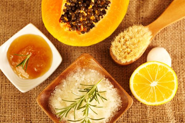 Belleza y spa tratamientos naturales hechos en casa que se encuentran en su cocina