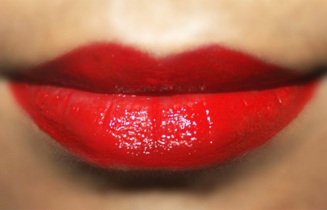 Cómo Acentuar maquillaje de labios - Tutorial Con Pasos detallados e imágenes