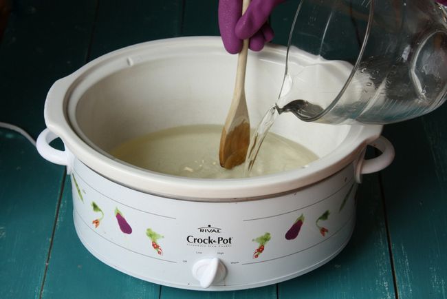 añadir lejía para crockpot para el jabón de proceso caliente