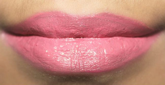 Maquillaje Bricolaje Hack - Cómo hacer Soft Lips Tutorial Pastel (4)
