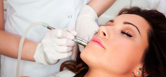 Top 10 Clínicas / centros que proporcionan el tratamiento con láser para el acné cicatrices