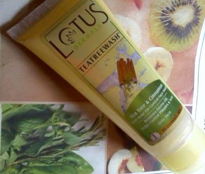 Lotus Herbals Tea Tree lavado de cara