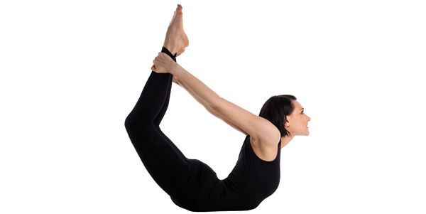 beneficios dhanurasana