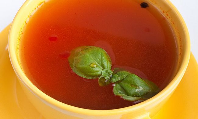 Sopa de tomate fresco