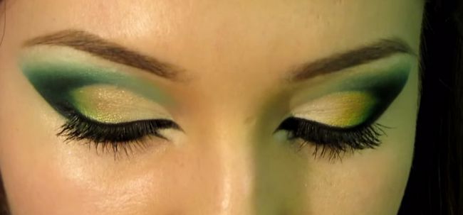 Top 50 del maquillaje de ojos Videos de todo el mundo para inspirarte