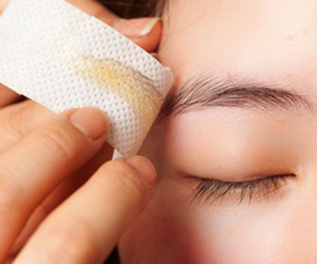 ¿Qué es la depilación de cejas? Cómo encerar cejas en casa?