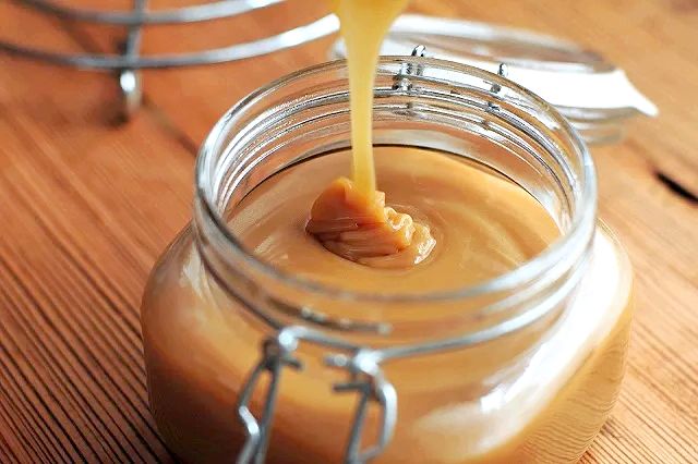 DIY: Huevo y miel Acondicionador Profundo
