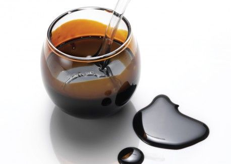 blackstrap_molasses-458x326