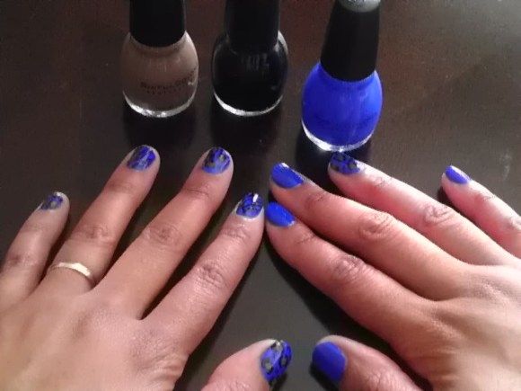 Endless azul del estampado de animales Mani