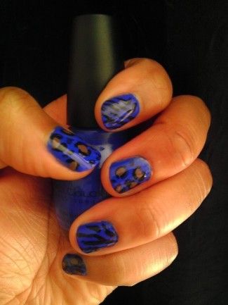 Endless azul del estampado de animales Mani